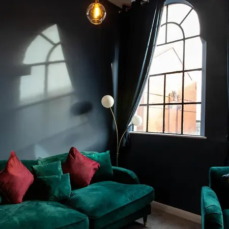 Apartment Stylish Jewellery Quarter Sleeps 4 Birmingham